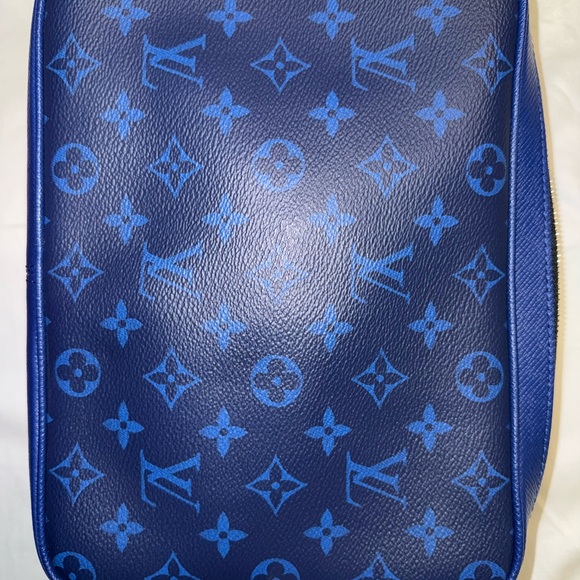 Louis Vuitton Messenger bag - Picture 3 of 5